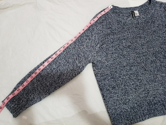 H&M Divided knit sweater - Picture 5 of 8